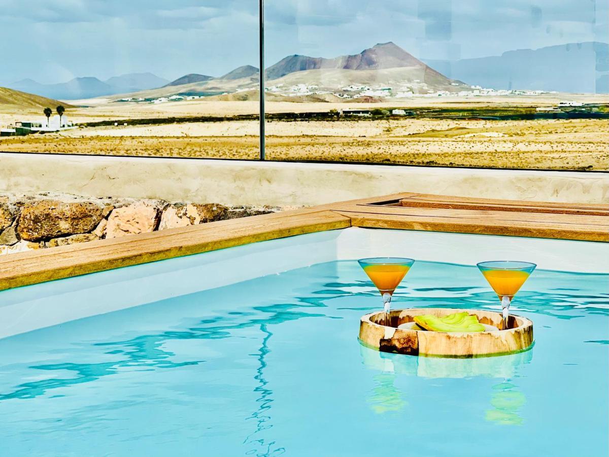 Canaryislandshost L The Sky Suites Tinajo Extérieur photo