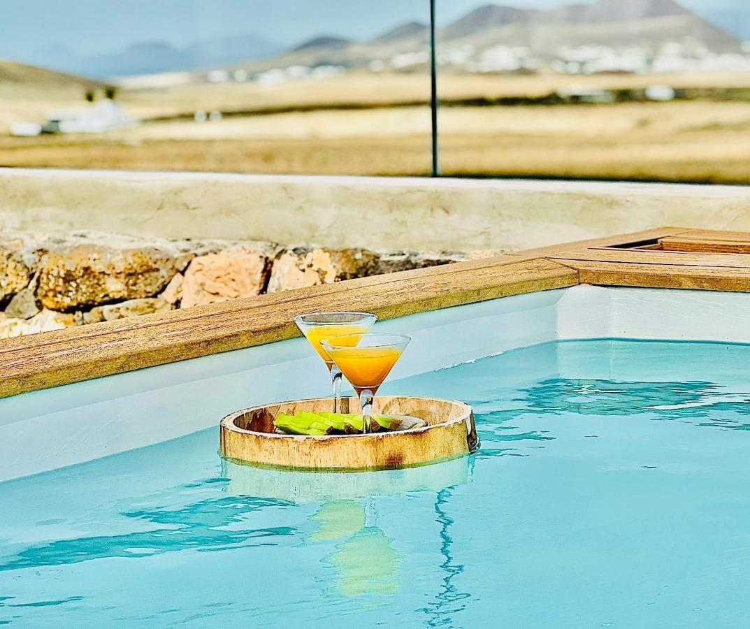 Canaryislandshost L The Sky Suites Tinajo Extérieur photo
